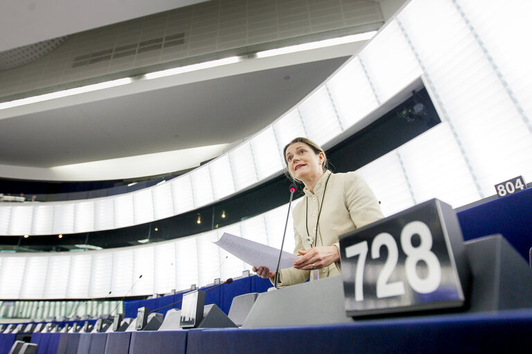 Foto 12: Plenary session week 05 2016 in Strasbourg - Preparation of the European Council meeting of 18 and 19 February 2016 Council and Commission statements