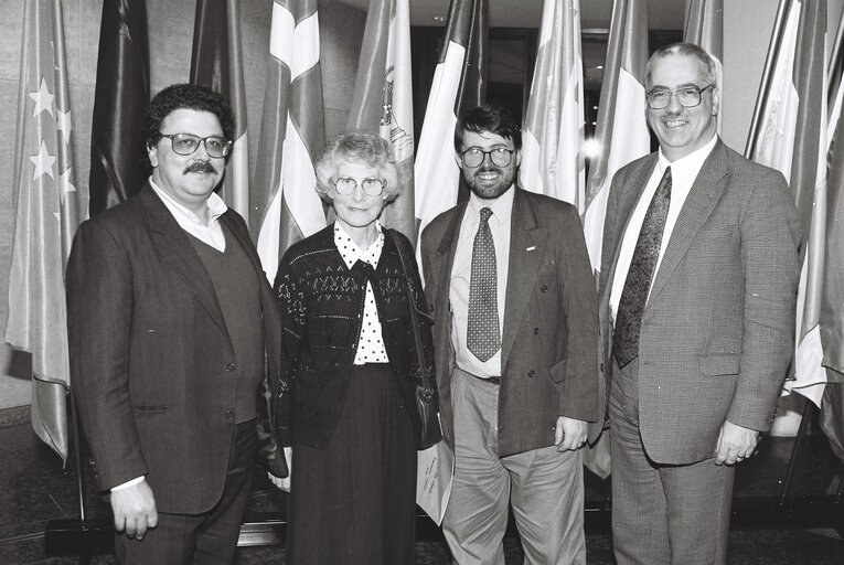 Photo 2: Lyndon HARRISON with Romanian guests