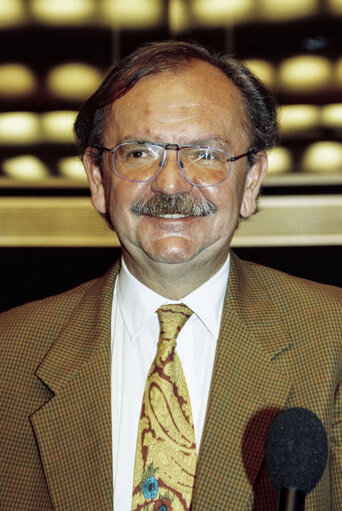 Valokuva 43: MEP Willi ROTHLEY during the plenary session at the EP in Strasbourg