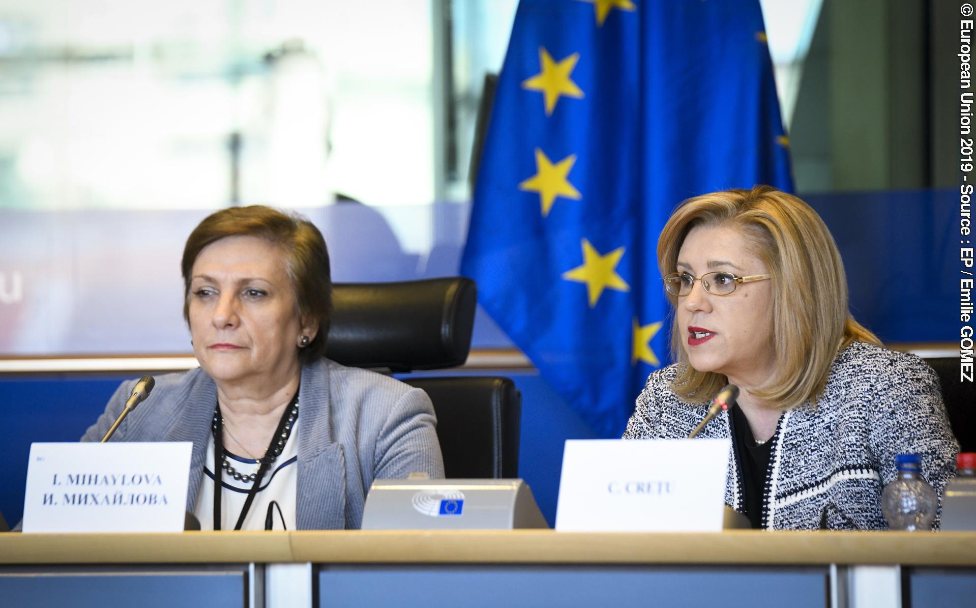 Foto 3: REGI Committee meeting - Exchange of views with Corina CRETU - European Commissioner on Regional Policy