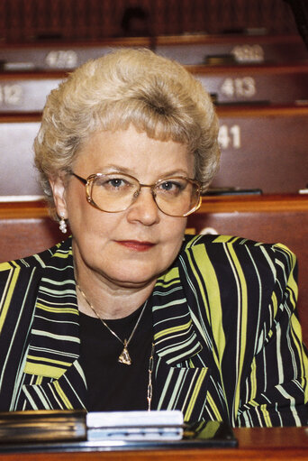 Φωτογραφία 14: Portrait of MEP Tove NIELSEN in the hemicycle at the EP in Strasbourg