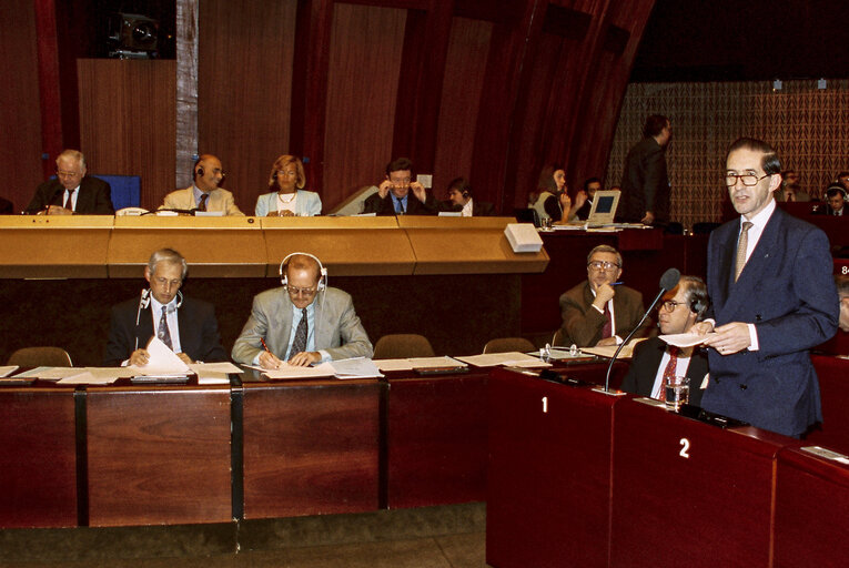 Photo 10: Belgian MFA, Willy CLAES during the Plenary session at the EP in Strasbourg