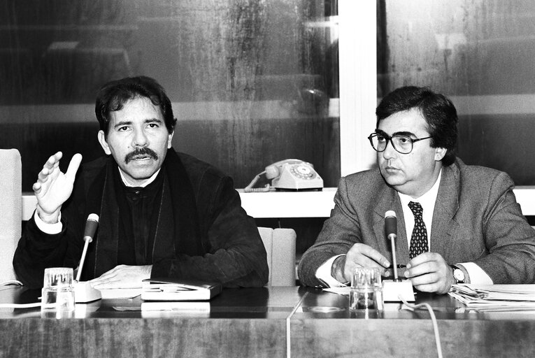 Fotografija 3: Daniel ORTEGA, President of Nicaragua, in a meting with MEP's at the European Parliament in Strasbourg