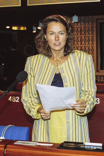 Fotagrafa 17: MEP Anne Caroline McINTOSH during the plenary session at the EP in Strasbourg