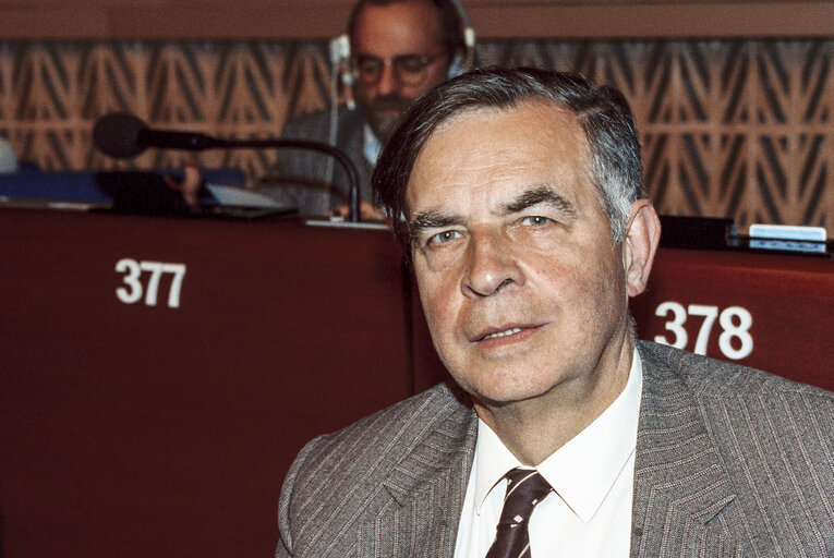 Photo 24: MEP Arthur Stanley NEWENS during the plenary session at the EP in Strasbourg