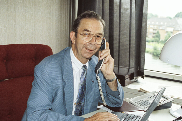 Portrait of MEP Niels Anker KOFOED in his office at the EP in Strasbourg