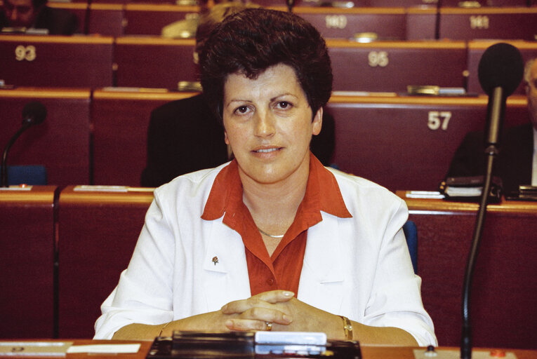 Valokuva 26: MEP Pauline GREEN during the plenary session at the EP in Strasbourg