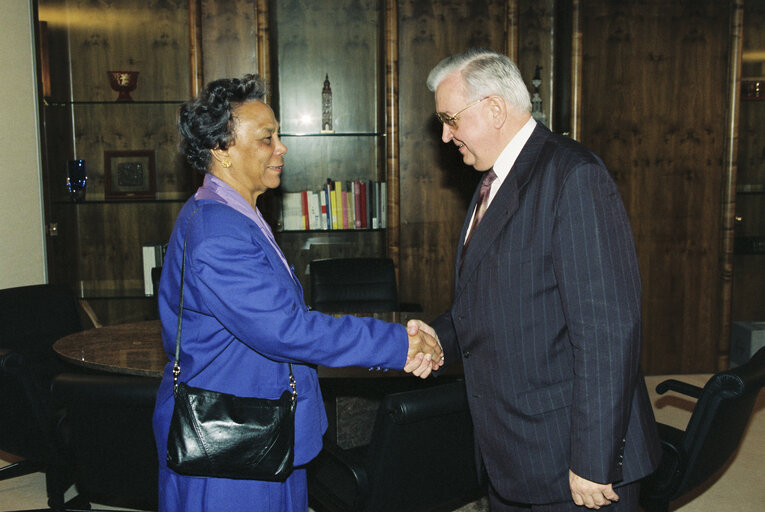 Eugenia CHARLES Prime Minister of the Dominican Republic meets with Egon KLEPSCH - EP President