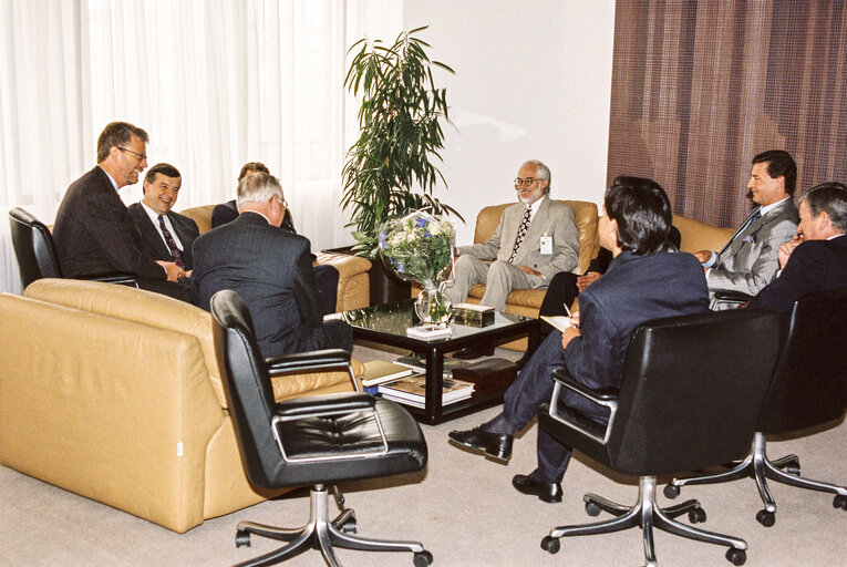 Egon KLEPSCH - EP President meets with the President of the National Assembly of Quebec and a delegation