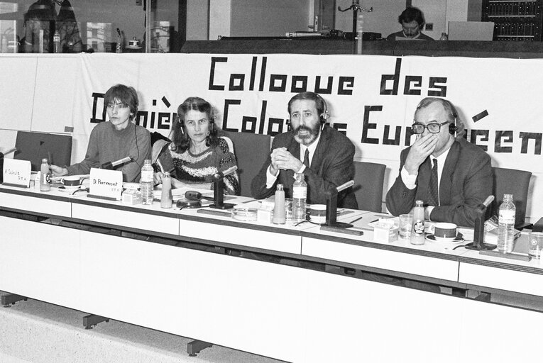 Photo 4: Symposium on ' The Last European Colonies '