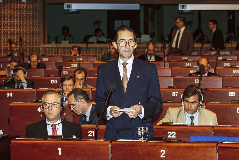 Photo 14: Belgian MFA, Willy CLAES during the Plenary session at the EP in Strasbourg