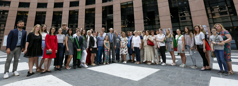 Photo 2: Bronis ROPE meets with the winners of the drawing contest ' The Future of Europe '