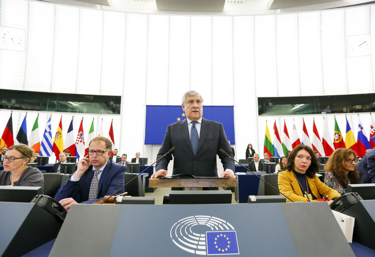 Zdjęcie 7: Antonio TAJANI - EP President in plenary session Week 40 2017 in Strasbourg