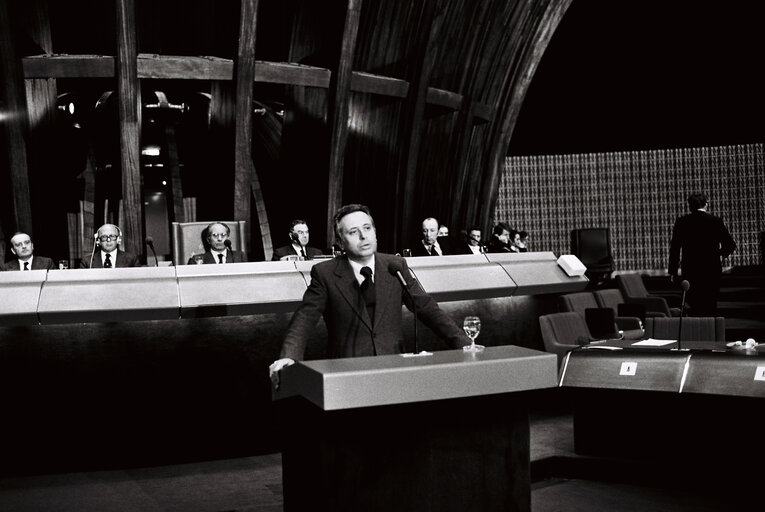 Fotografie 2: Plenary session in Strasbourg in  June 1978.