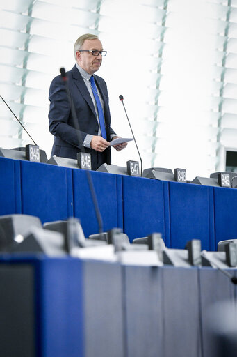 Fotografia 4: Plenary session Week 40 2017 in Strasbourg - explanations of votes