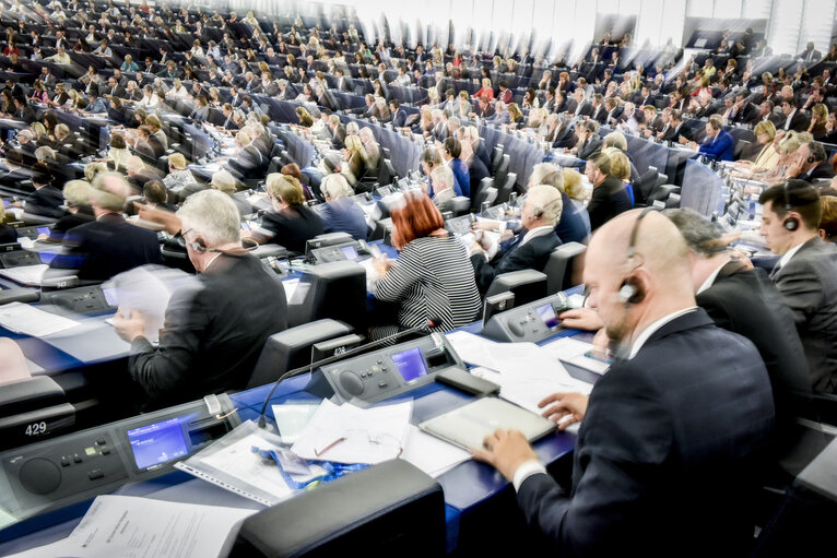 Foto 16: Plenary session week 40 2017 in Strasbourg - Preparation of the European Council meeting of 19 and 20 October 2017 - Council and Commission statements