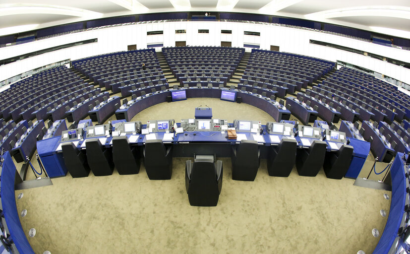 Fotografija 7: Illustration - President's seat in the hemicycle - Empty plenary chamber in Strasbourg