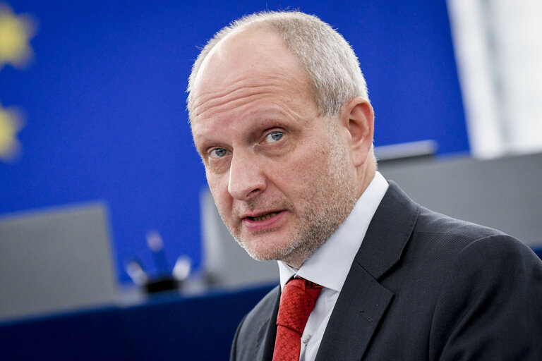 Photo 4: Matti Maasikas, Deputy Minister for EU Affairs, in plenary session Week 37 2017 in Strasbourg