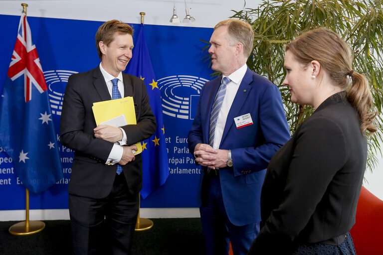 Photo 8: Antonio TAJANI - EP President meets with Tony SMITH, Speaker of the Australian House of Representatives