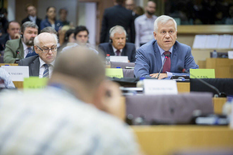 Fotó 23: LIBE committee meeting.Recent developments in Poland and their impact on the Rule of Law. Exchange of views with Frans TIMMERMANS, First Vice-President of the EC in charge of Better Regulation, Inter-Institutional Relations, the Rule of Law and the Charter of Fundamental Rights