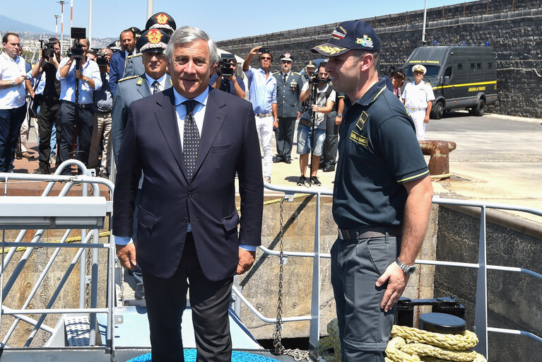 Official visit of the President of the European Parliament to Italy. Antonio Tajani - EP President visiting Catania and Pozzallo.Meeting with crew of Guardia di Finanza patrol boat, P.02 Monte Simone.