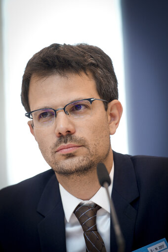 EPRS Roundtable: ' The European Council: What makes the agenda and why? '