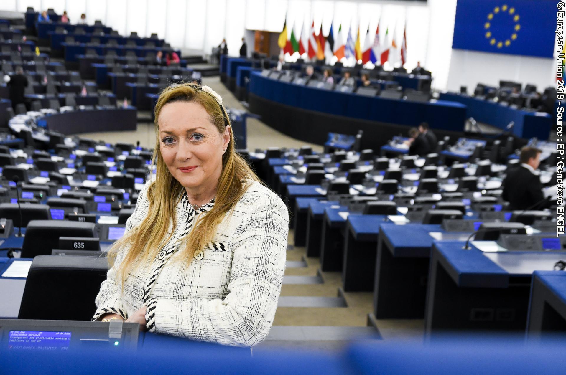 Fotagrafa 7: Marlene MIZZI in the EP in Strasbourg