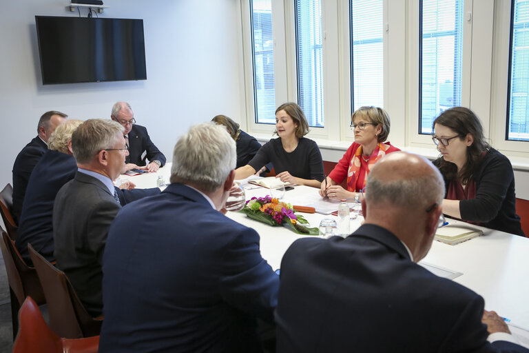 Photo 6: Meeting with the British - Irish Parliamentary Assembly