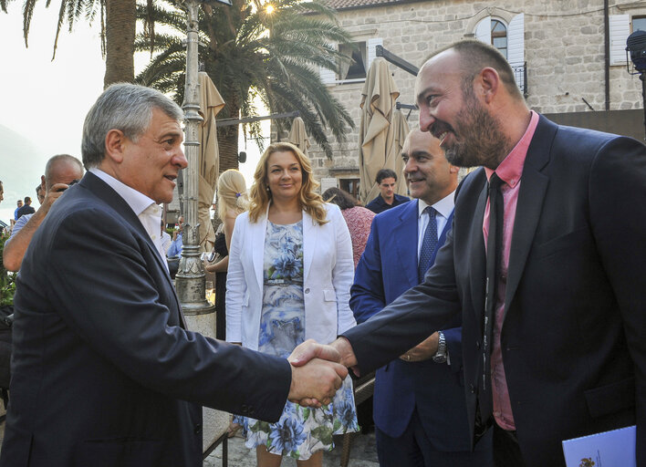 Fotografie 12: Visit of the President of the European Parliament to Montenegro - Cultural and Tourism event on the main Perast square in front of St. Nicholas Church