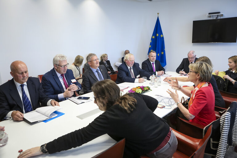 Foto 4: Meeting with the British - Irish Parliamentary Assembly