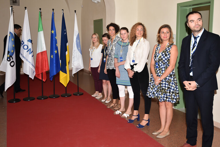 Foto 32: Official visit of the President of the European Parliament to Italy. Antonio TAJANI - EP President visiting Catania and Pozzallo.Meeting with national and international staff involved in fronted operations.