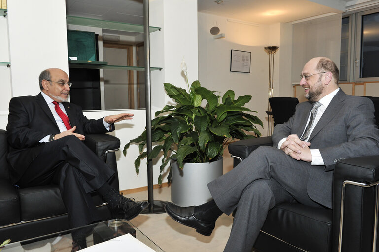 Fotografia 10: EP President meets with Prime Minister of Tunisia.