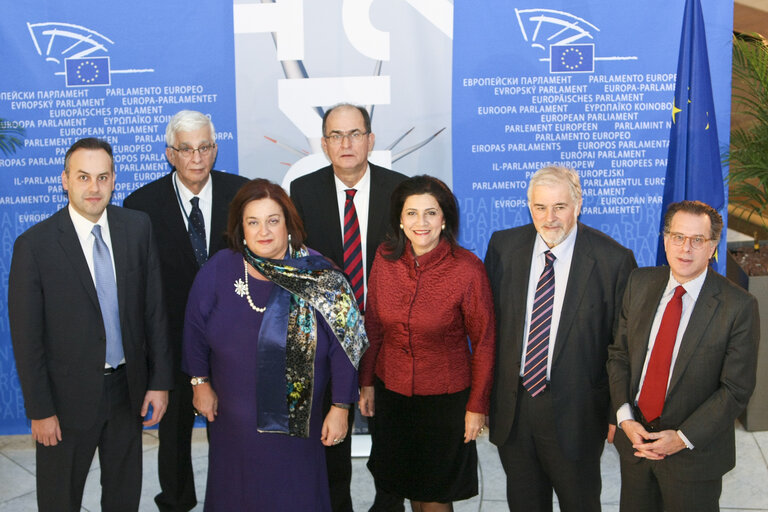 Photo 1 : EPP Greek delegation