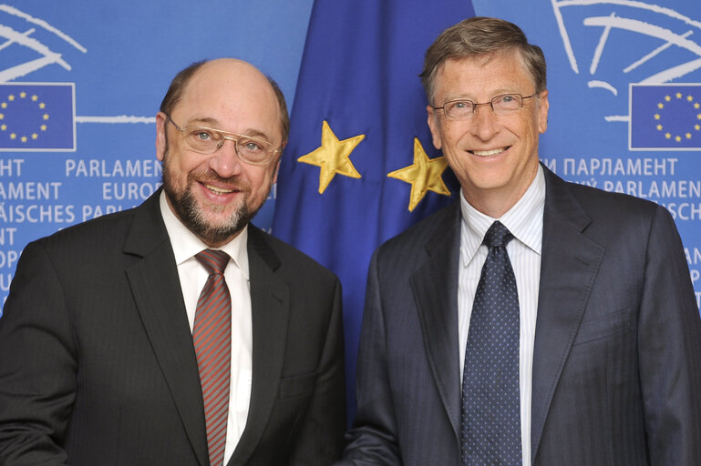 Fotografie 2: EP President meets with Bill GATES, co-chair of the Bill & Melinda Gates Foundation