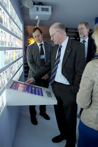 Fotografia 16: Bundestag President Norbert LAMMERT visits the Parlamentarium