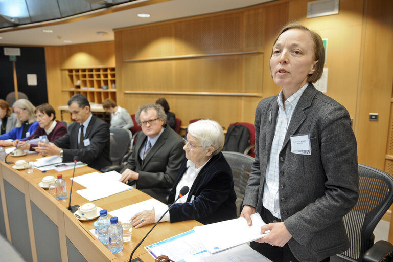 Photo 12: Towards a Gender-Balenced Science Culture to Foster-Innovation