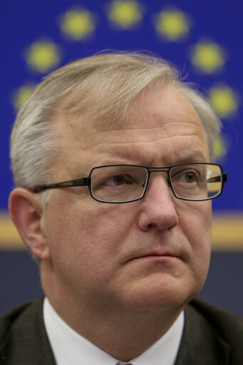 Fotografie 9: Press Conference of the Vice President of the EC Economic and Monetary Affairs and the Euro