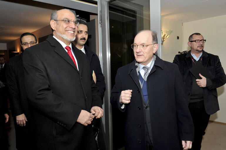 Fotografia 14: EP President meets with Prime Minister of Tunisia.