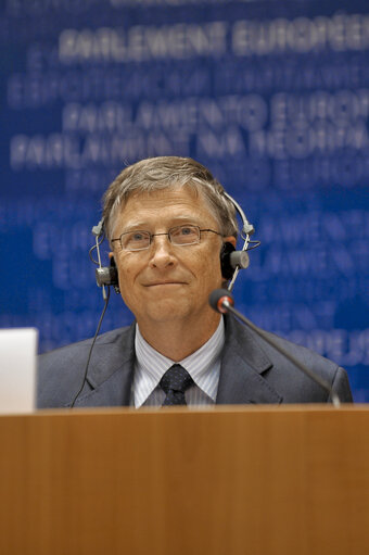 DEVE committee discussion with Bill Gates on the impact of effective aid.