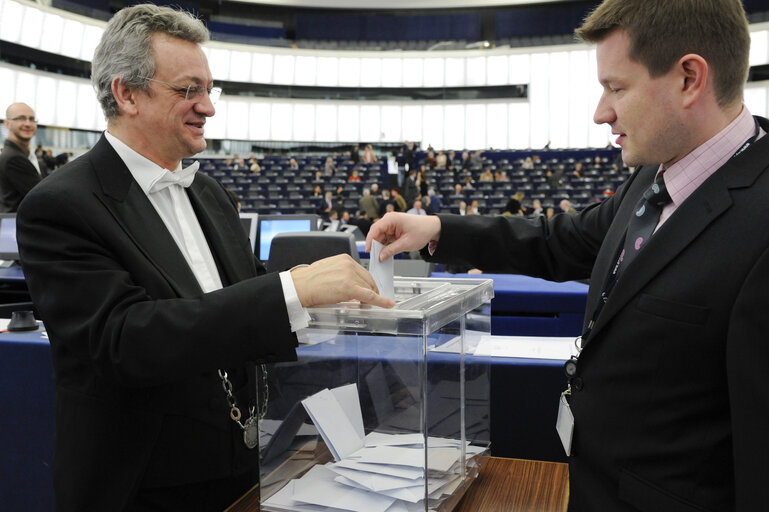 Foto 8: Elections of the Vice Presidents of European Parliament - 3rd Ballot