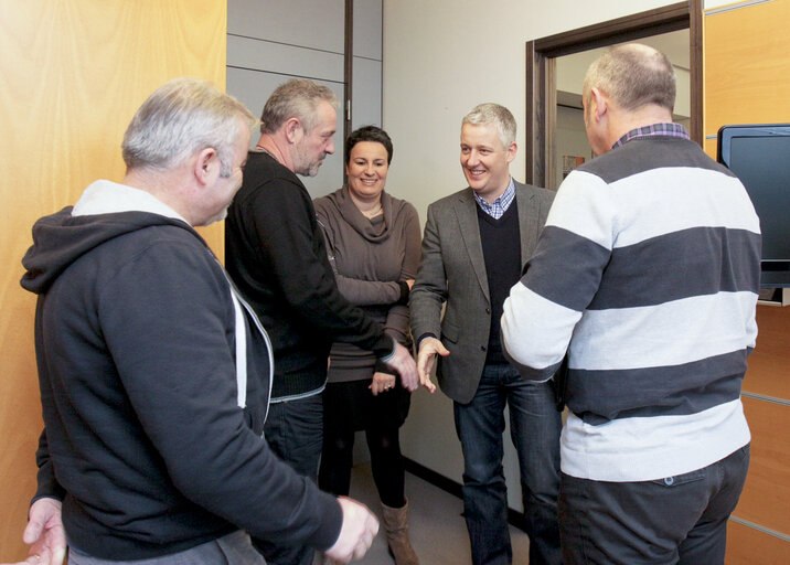 Fotografia 9: Estelle GRELIER and Matthias GROOTE meets with French Unions