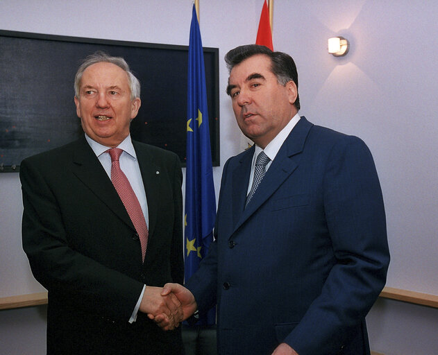 Fotografija 3: President of the Republic of Tajikistan visits the European Parliament