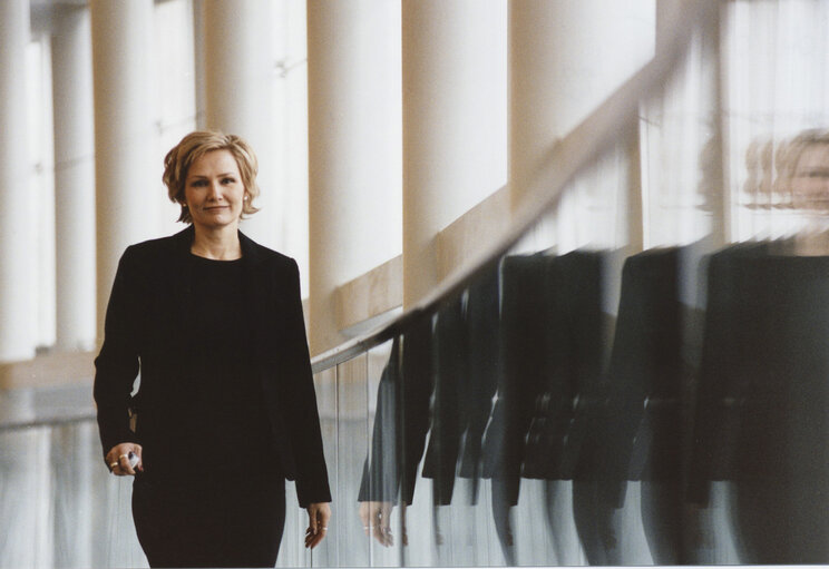 Fotografija 15: Eija Riitta KORHOLA at the EP in Strasbourg.