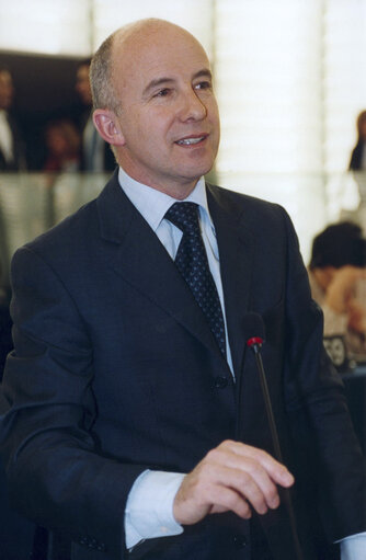 Foto 2: Jose Javier POMES RUIZ in Plenary Session in Strasbourg.