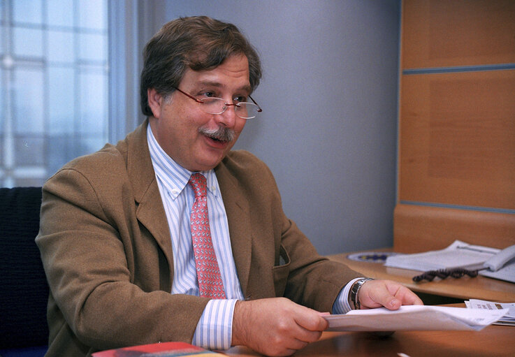 Foto 4: Portrait of a MEP