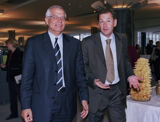 Fotografie 2: EP President meets with the President of the Lithuanian Parliament.