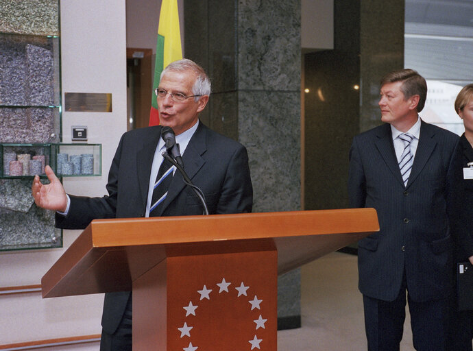 EP President meets with the President of the Lithuanian Parliament.