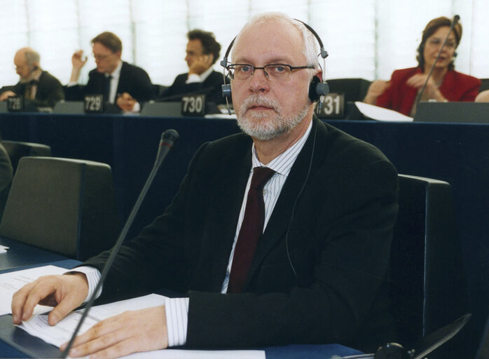 Photo 3 : Ulrich STOCKMANN in plenary session in Strasbourg.