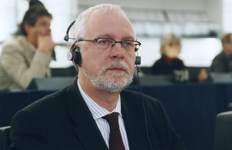 Photo 4 : Ulrich STOCKMANN in plenary session in Strasbourg.