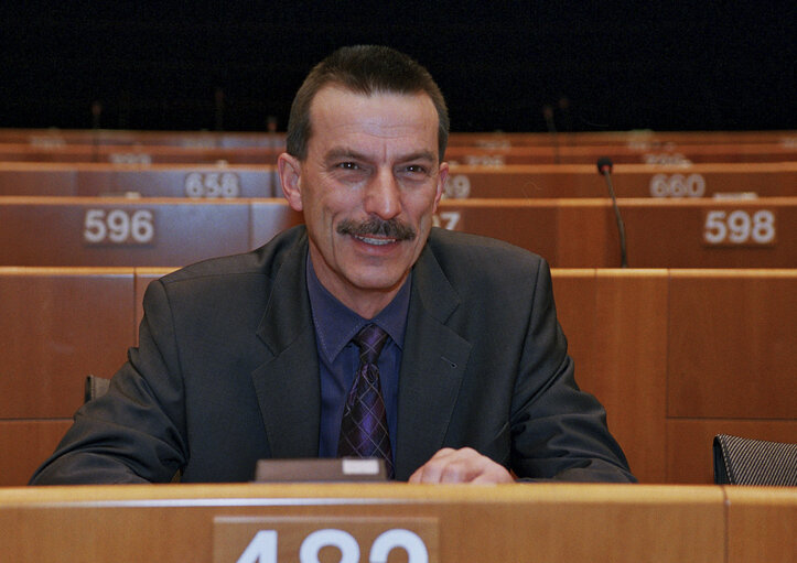 Nuotrauka 4: Norbert GLANTE in a meeting at the EP in Brussels.